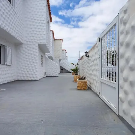 Near The Beach, With Terrace And Wifi Apartament