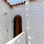 Near The Beach, With Terrace And Wifi Апартаменты Коста Калма