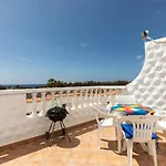 Near The Beach, With Terrace And Wifi Апартаменты